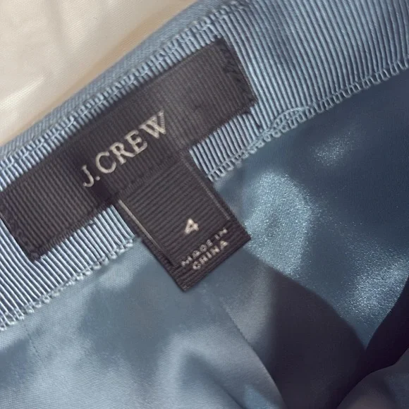 ⭐️ J. Crew Gray Pencil Skirt Knee-Length Work Slit skirt- size 4 - Picture 2 of 8